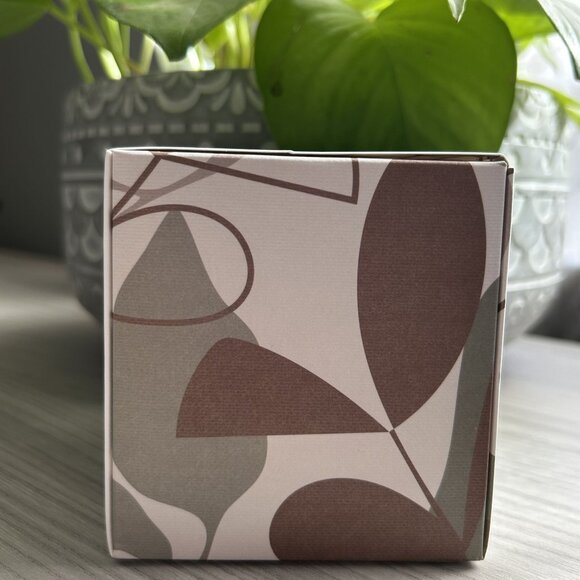 NEW VOY Fragrance Thai Teakwood Tobacco Soy Candle Exotic Spices Masculine Gift - Picture 5 of 7